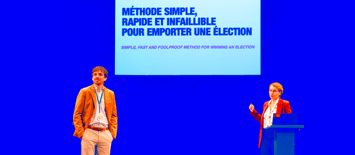 Une image contenant habits, homme, Orateur, présentation

Le contenu généré par l’IA peut être incorrect.