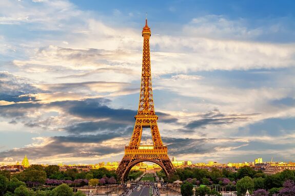 thedigitalartist-eiffel-tower-3349075_1920.jpg